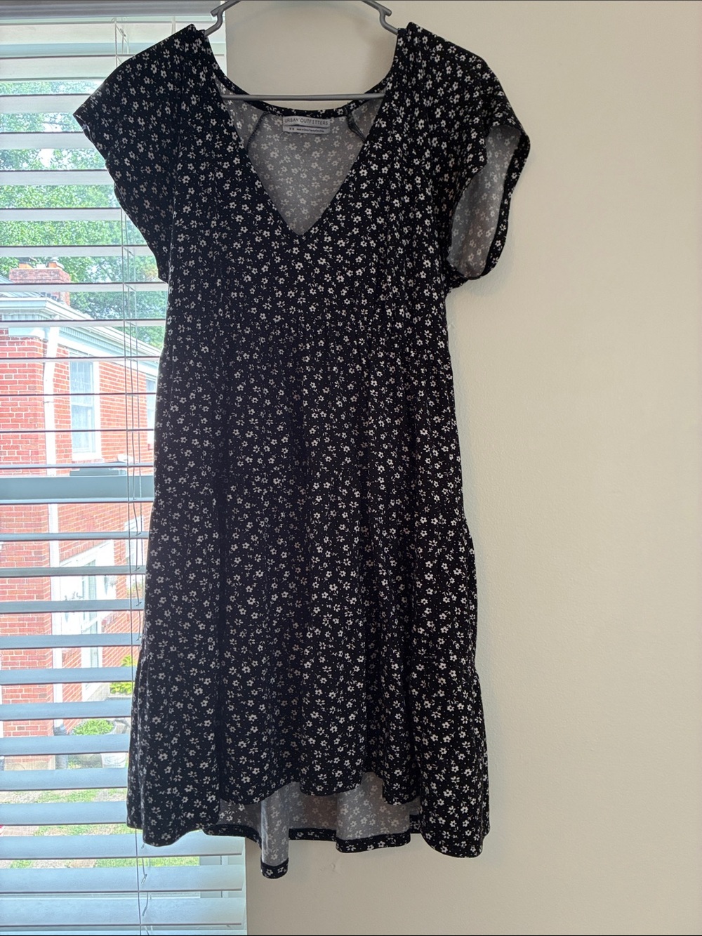 Urban Outfitters Black Floral V-Neck Women’s Dress